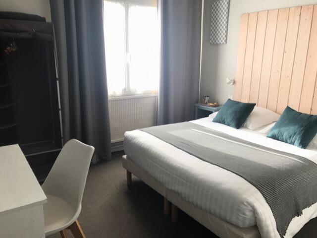 Hotel La Petite Auberge Ares Eksteriør billede